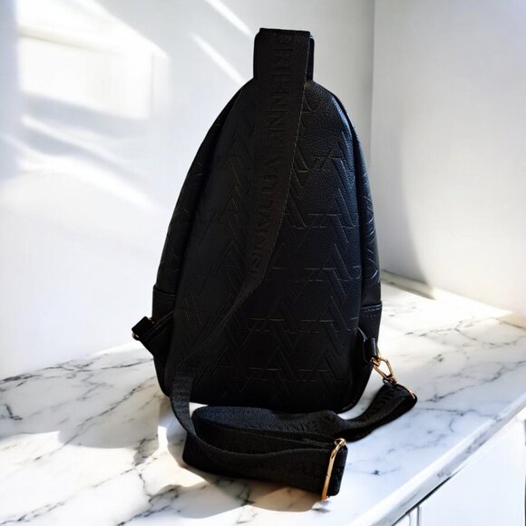 Adrienne Vittadini AV Borsetta Collection Sling Bag Handbag Black Gold NWT - Picture 7 of 15